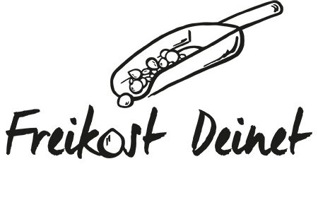 Logo mit kleiner Schaufel und Schriftzug Freikost Deinet