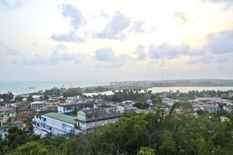 Überblick über die Fosu-Lagune in Cape Coast